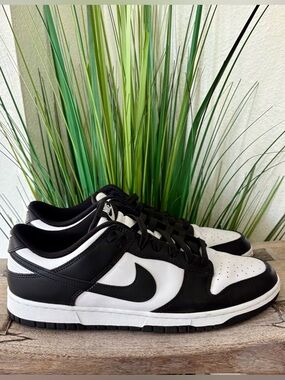 Nike Dunk Low Panda Black And White Sneakers